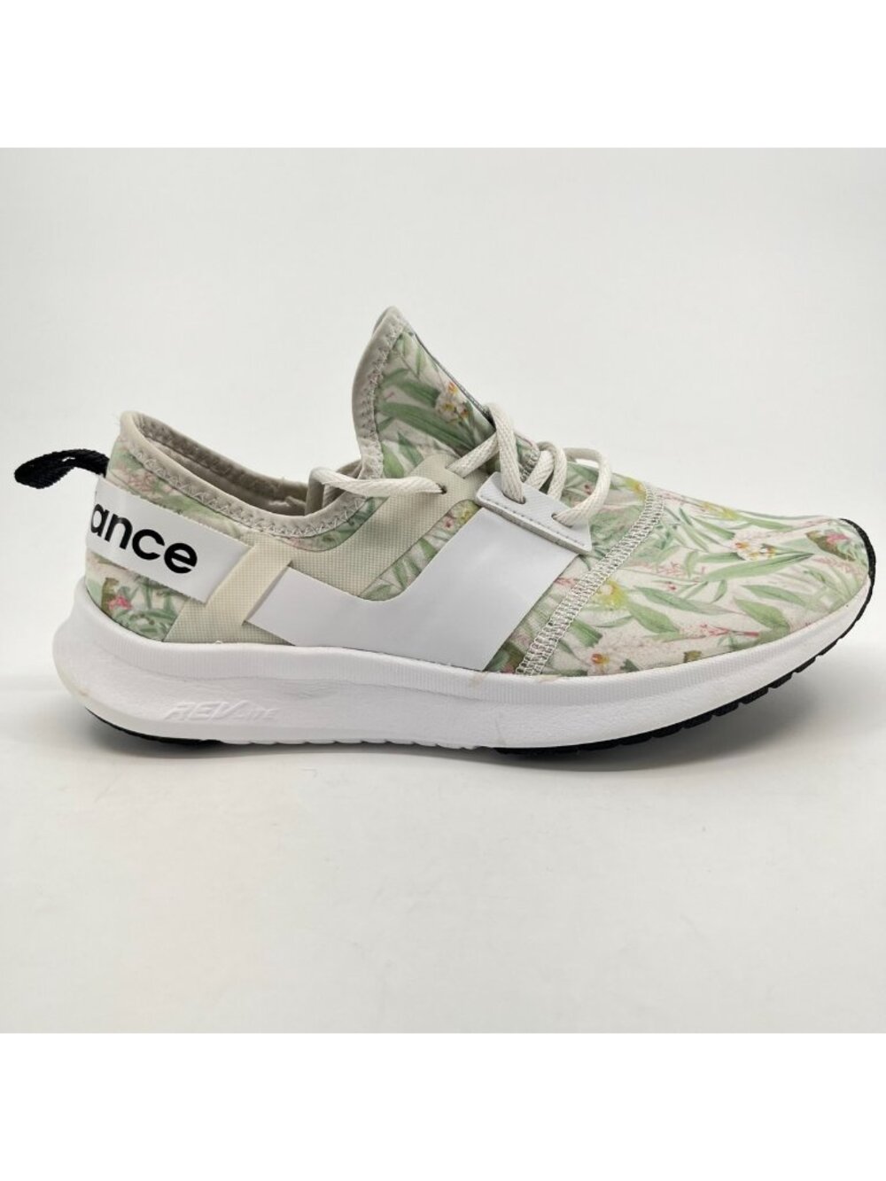 New Balance Nergize Sport Floral Womens Size 9.5 Green Running Shoes Sneakers